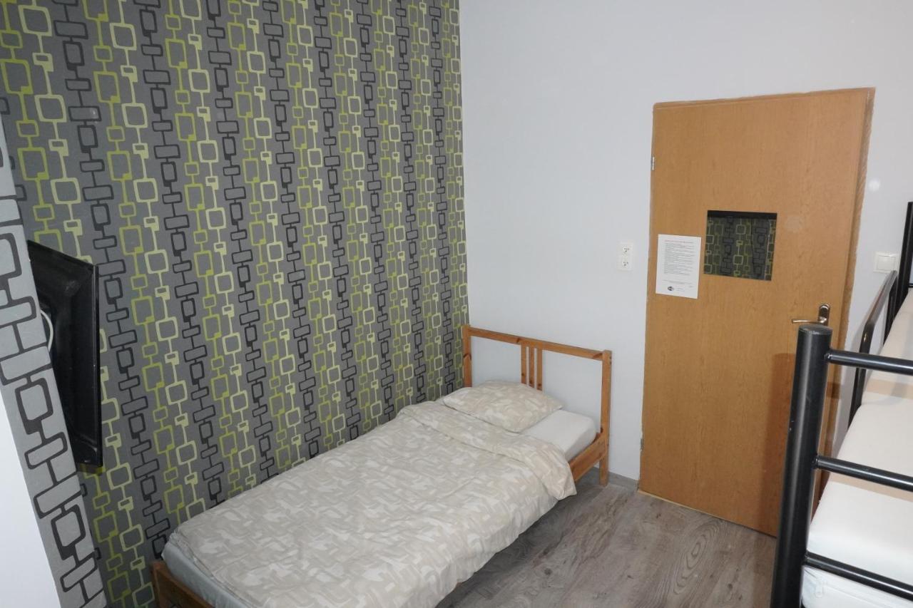 Hostel4U Гданьск Экстерьер фото