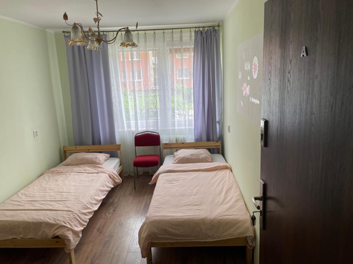 Hostel4U Гданьск Экстерьер фото