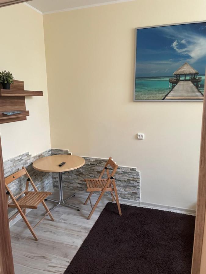 Hostel4U Гданьск Экстерьер фото