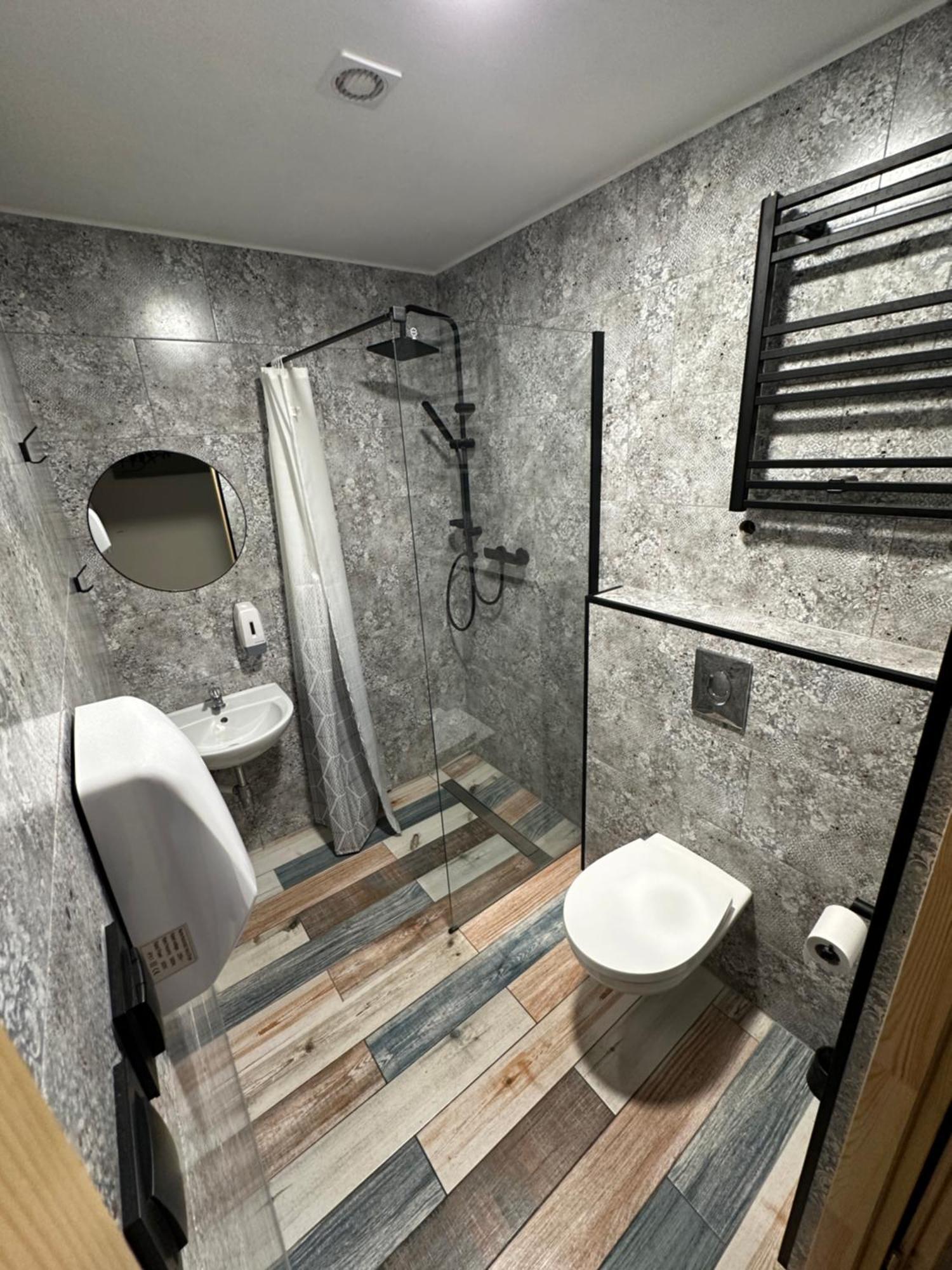 Hostel4U Гданьск Экстерьер фото