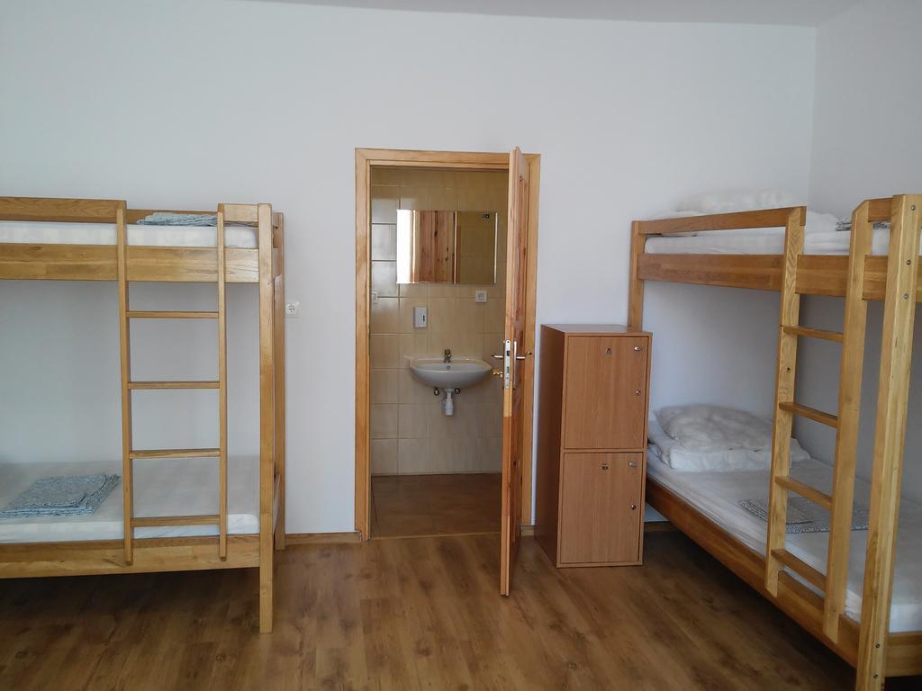 Hostel4U Гданьск Экстерьер фото