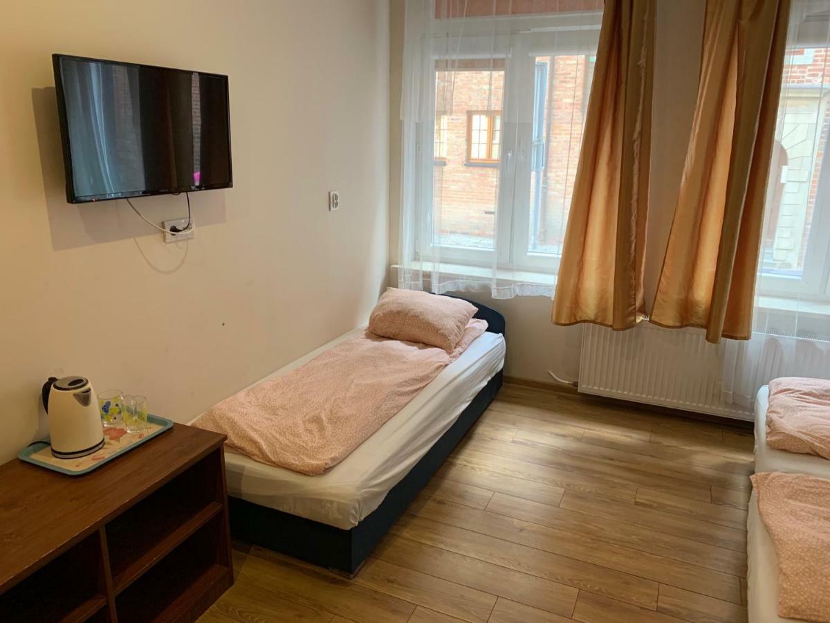 Hostel4U Гданьск Экстерьер фото